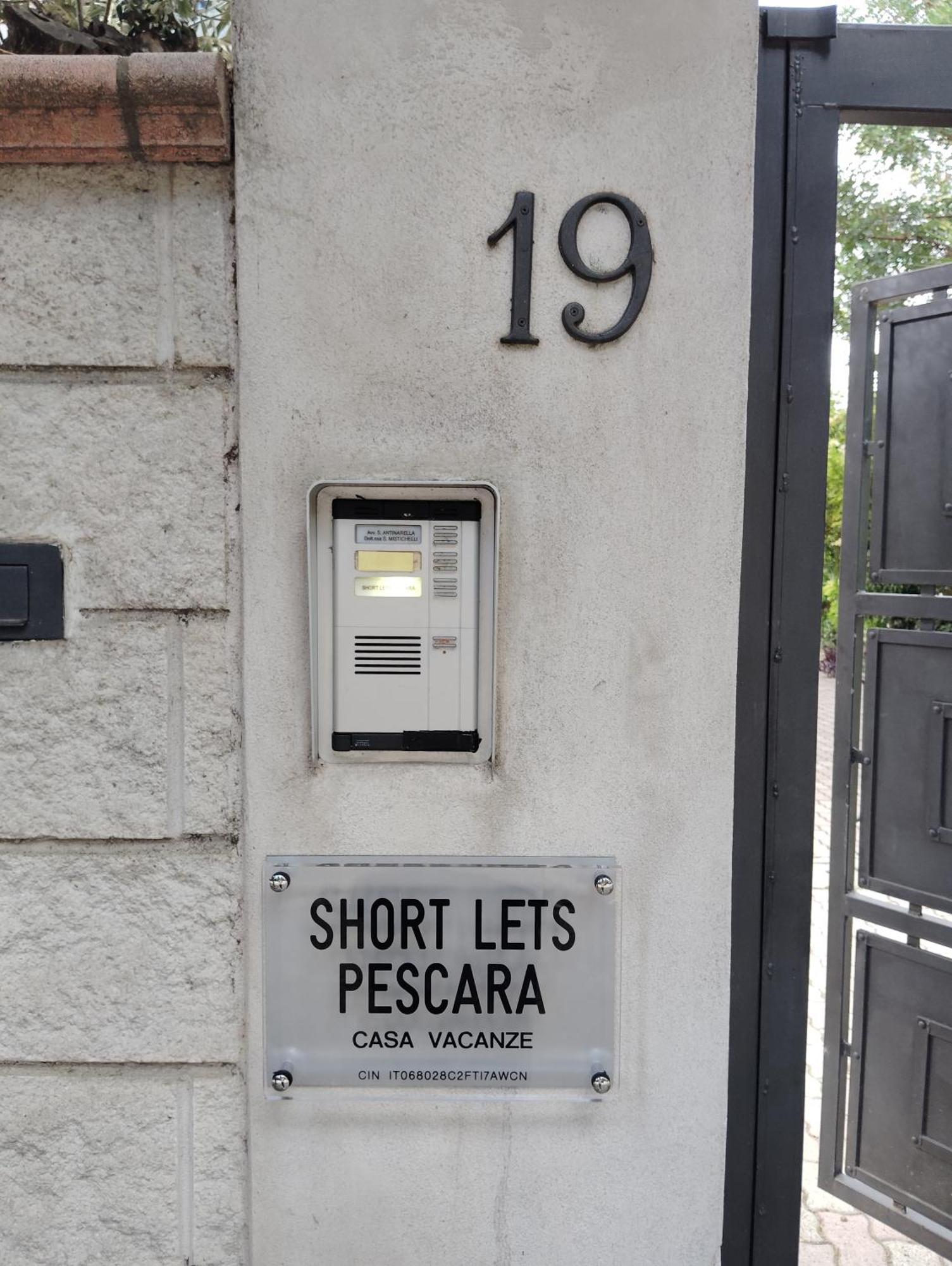 Short Lets Pescara Exterior foto